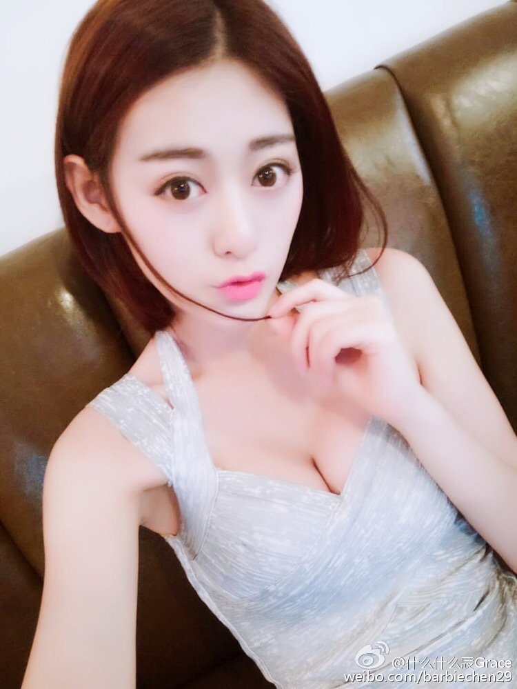 小辰辰 微博私房美照