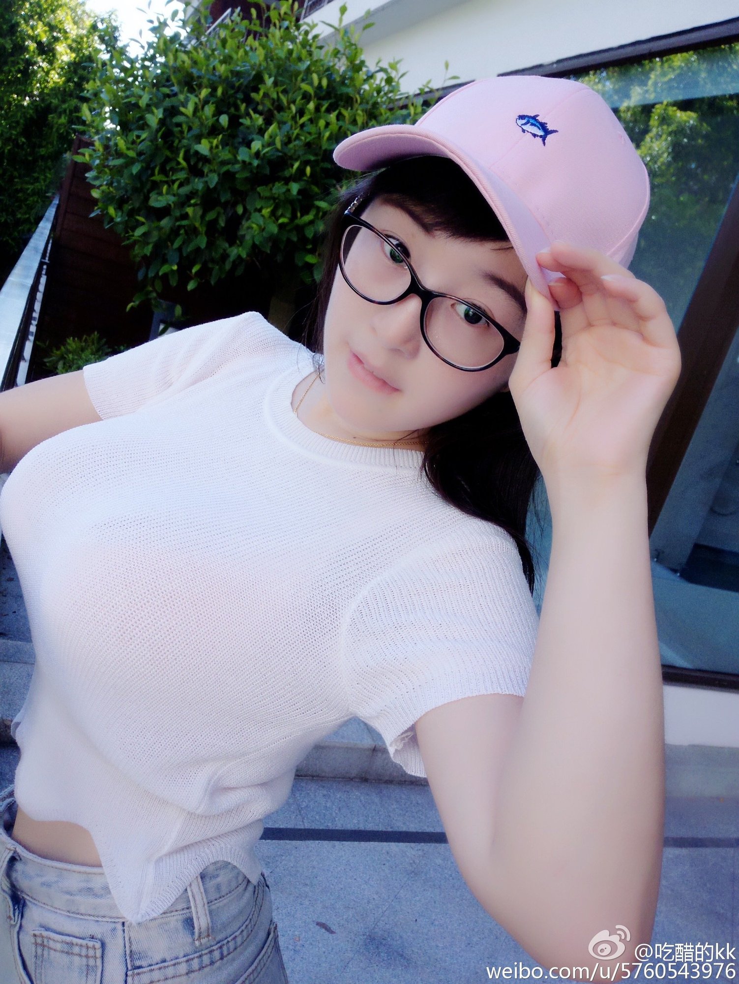 吃醋的kk 绝对大胸美女主播私房照诱惑写真图