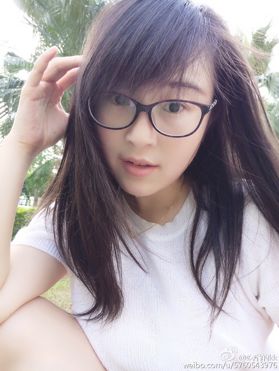 吃醋的kk 绝对大胸美女主播私房照诱惑写真图