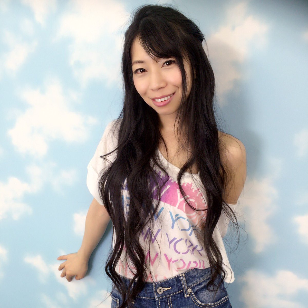 岩崎真奈 知性美的西瓜麻麻