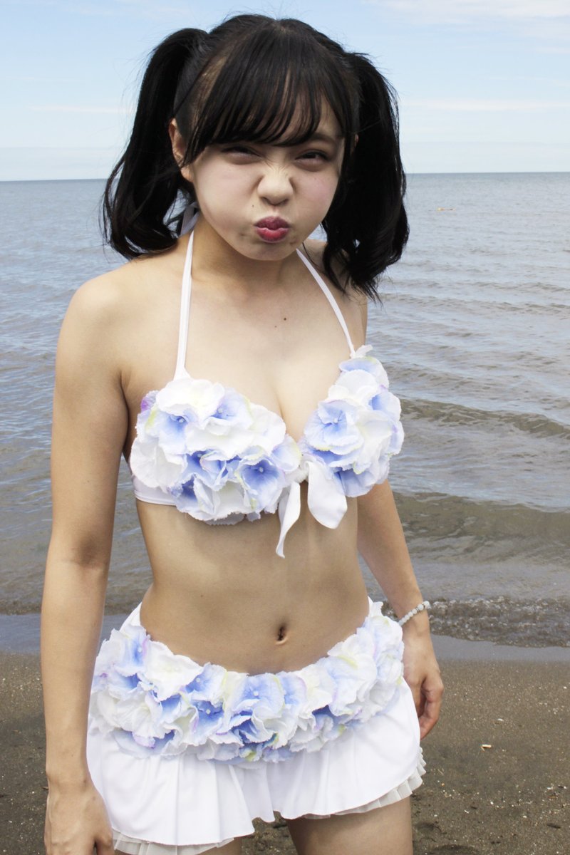 手塚せいあ 千年一遇的北海道美少女