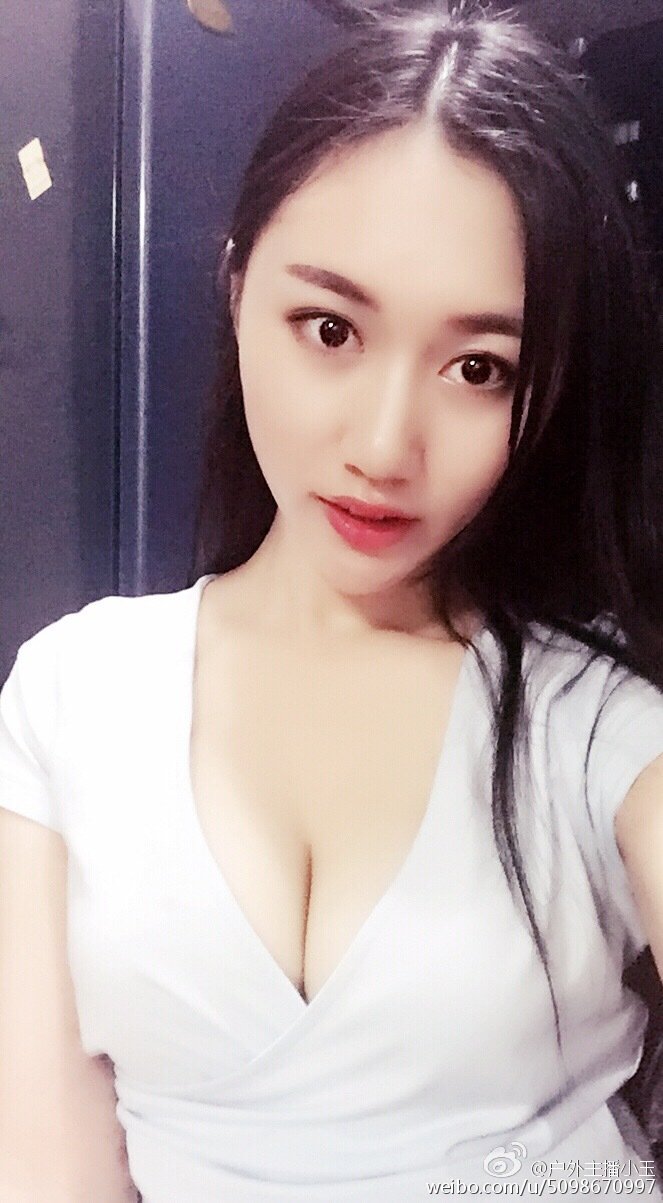 甜菜玉BABY 熊猫tv女主播私房照诱惑写真图