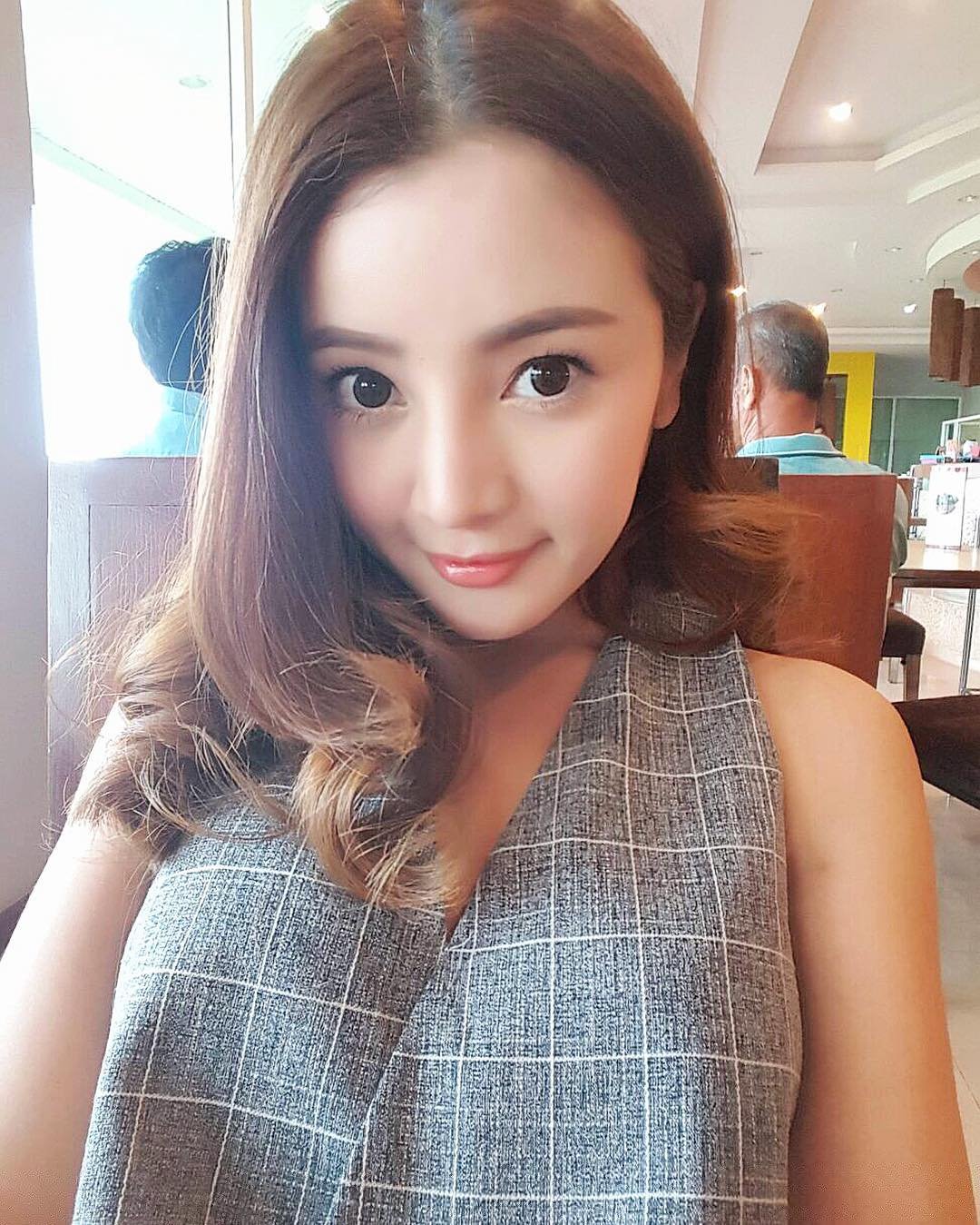 Rangsiya Milky 欺人泰甚的美貌翻译