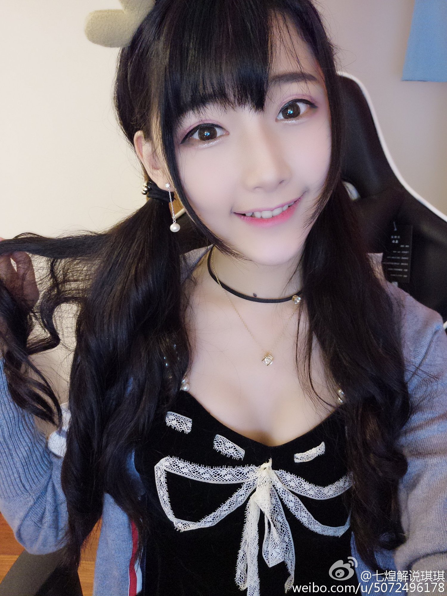 七煌解说琪琪 微博私房照诱惑写真图