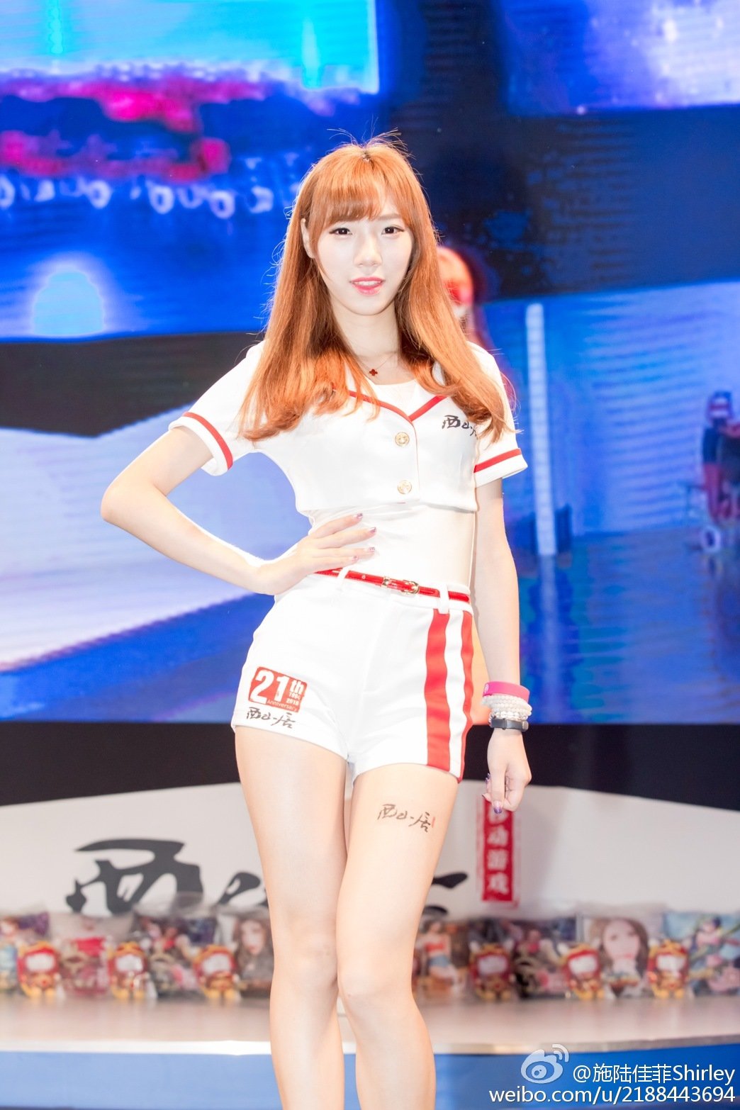 施陆佳菲 气质美女养眼美图