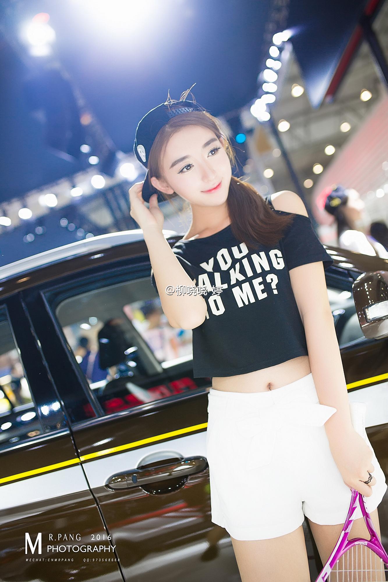 柳小婷 高挑车模微博靓照