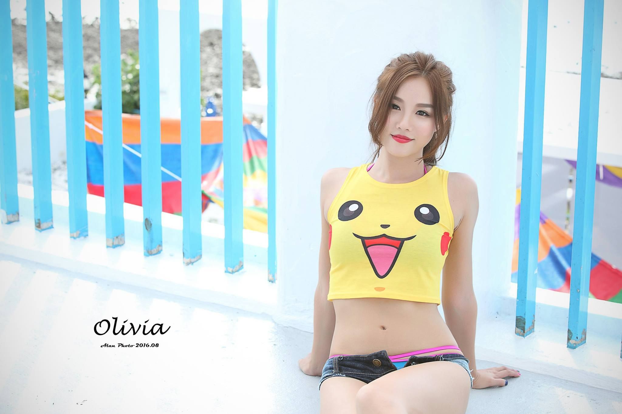 小薇Olivia 马甲线美人写真图精选