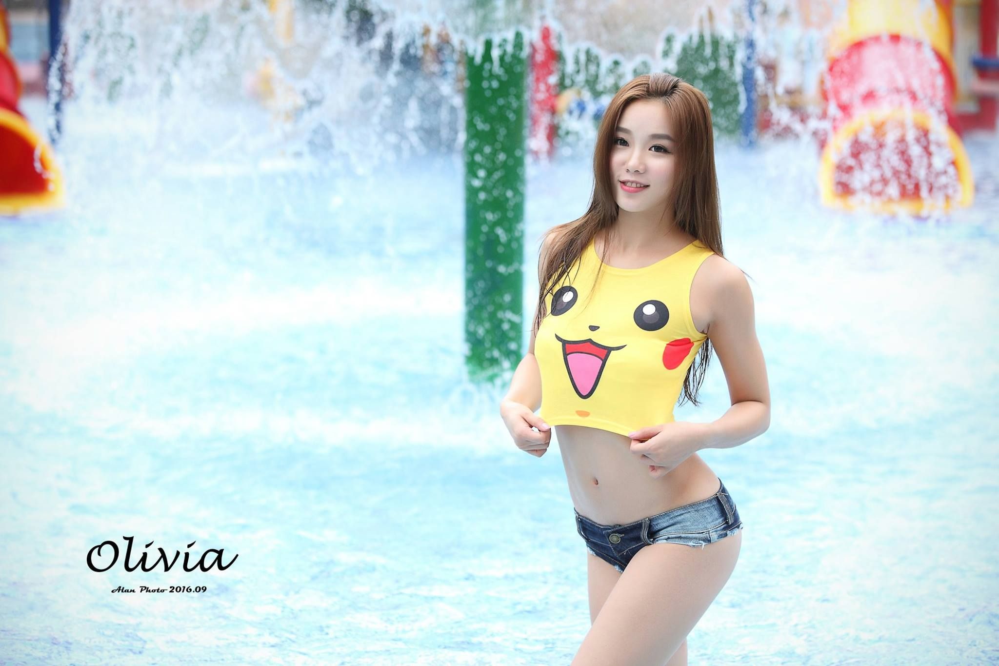 小薇Olivia 马甲线美人写真图精选