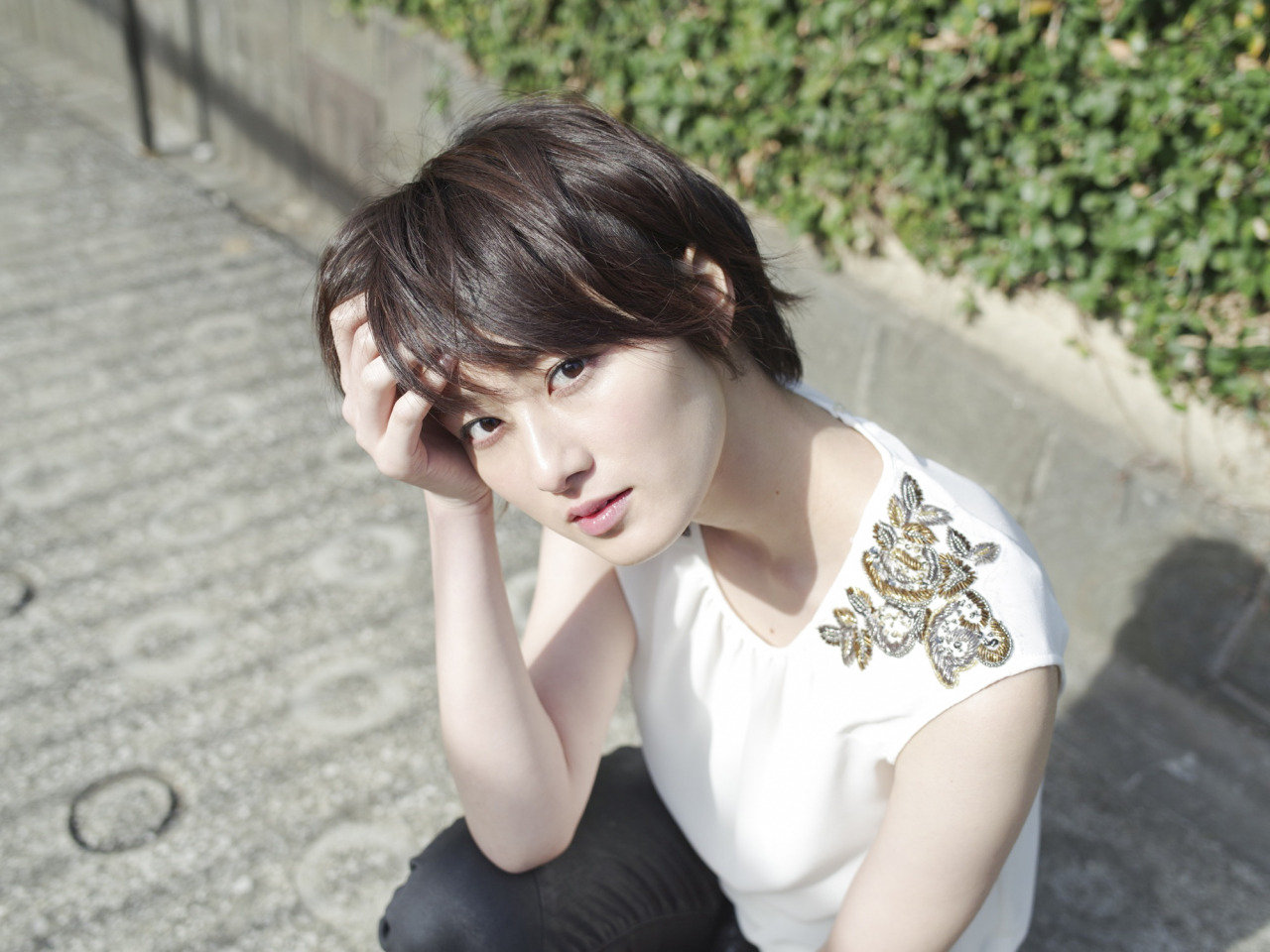 高月彩良 天然实力派女演员