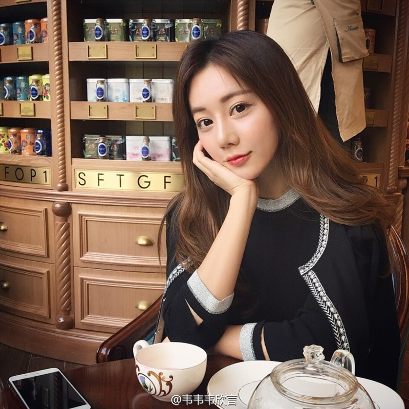 韦欣言 美女视频博主私房照诱惑写真图