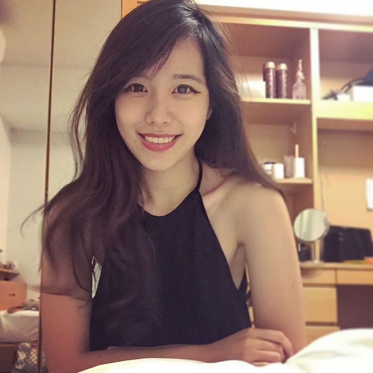 Honnie Huang- 天生丽质 清纯美丽的女友风