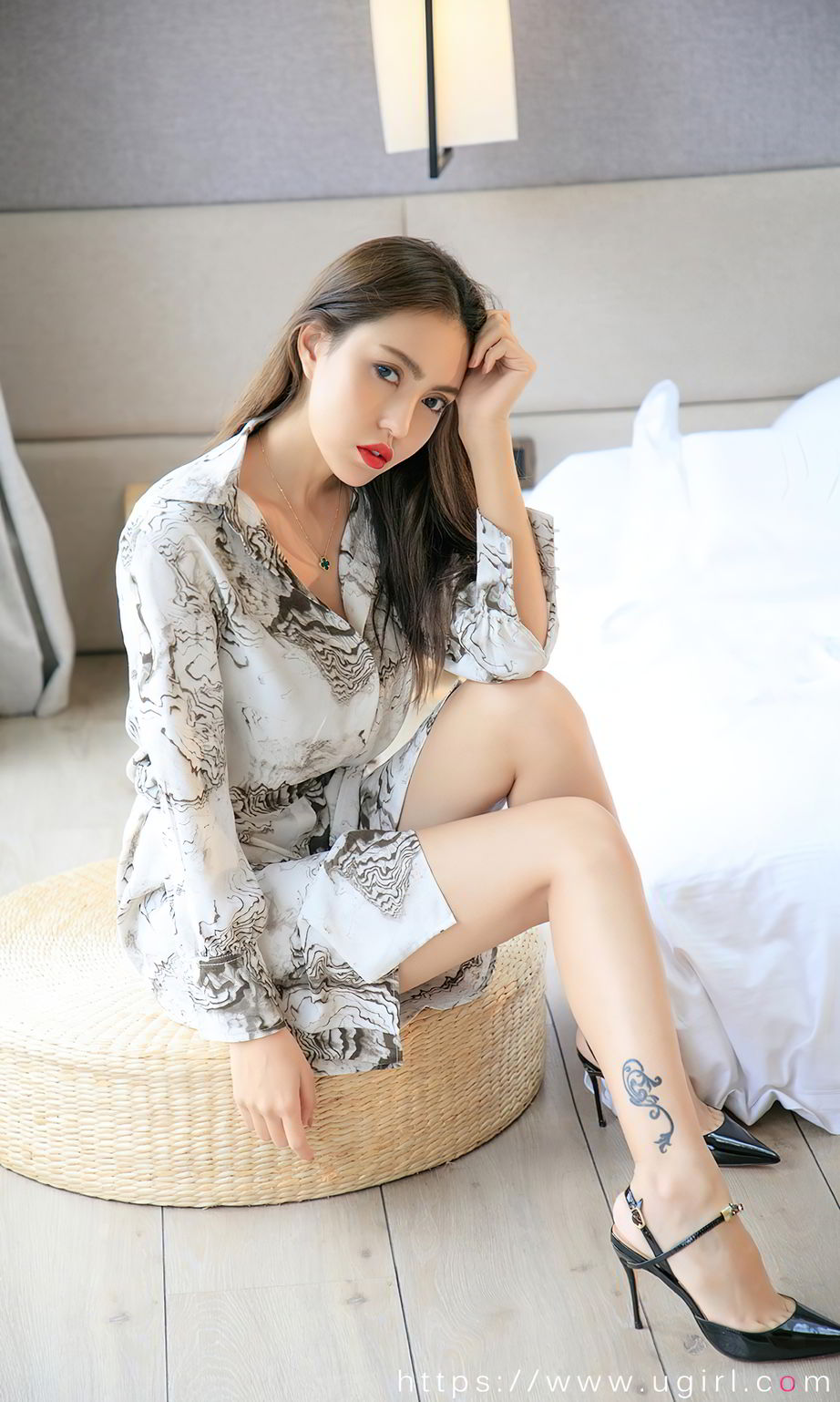 明娜明明很爱你 想爱又却怕受伤