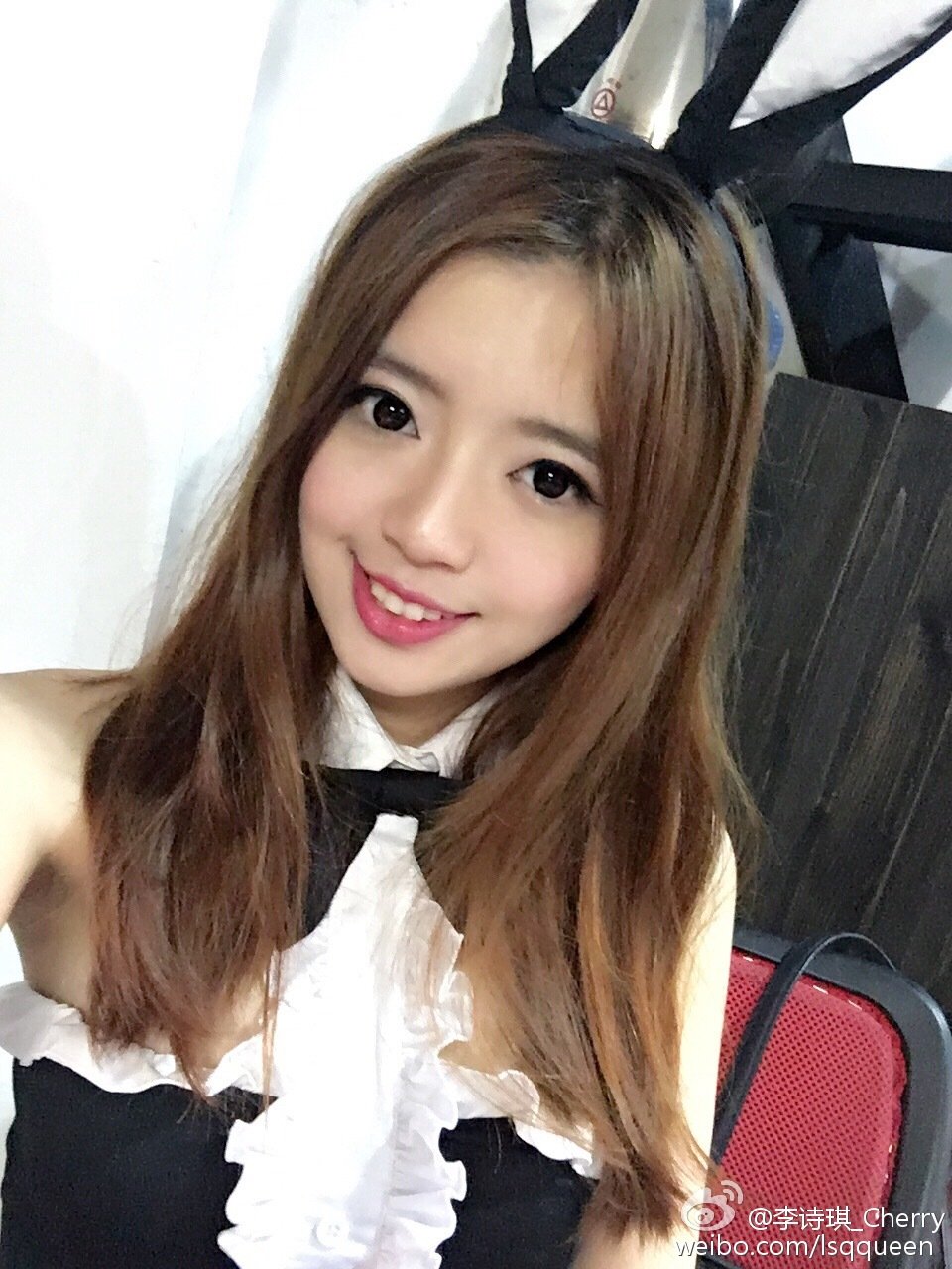 李诗琪- 大提琴美女私房照