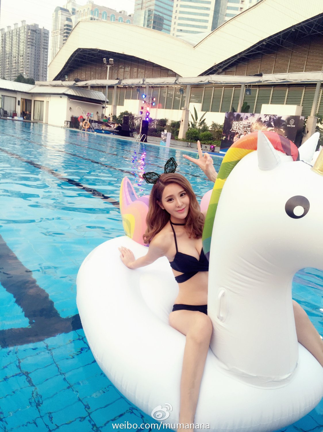 娜大少爷- 笑颜系美女私房写真