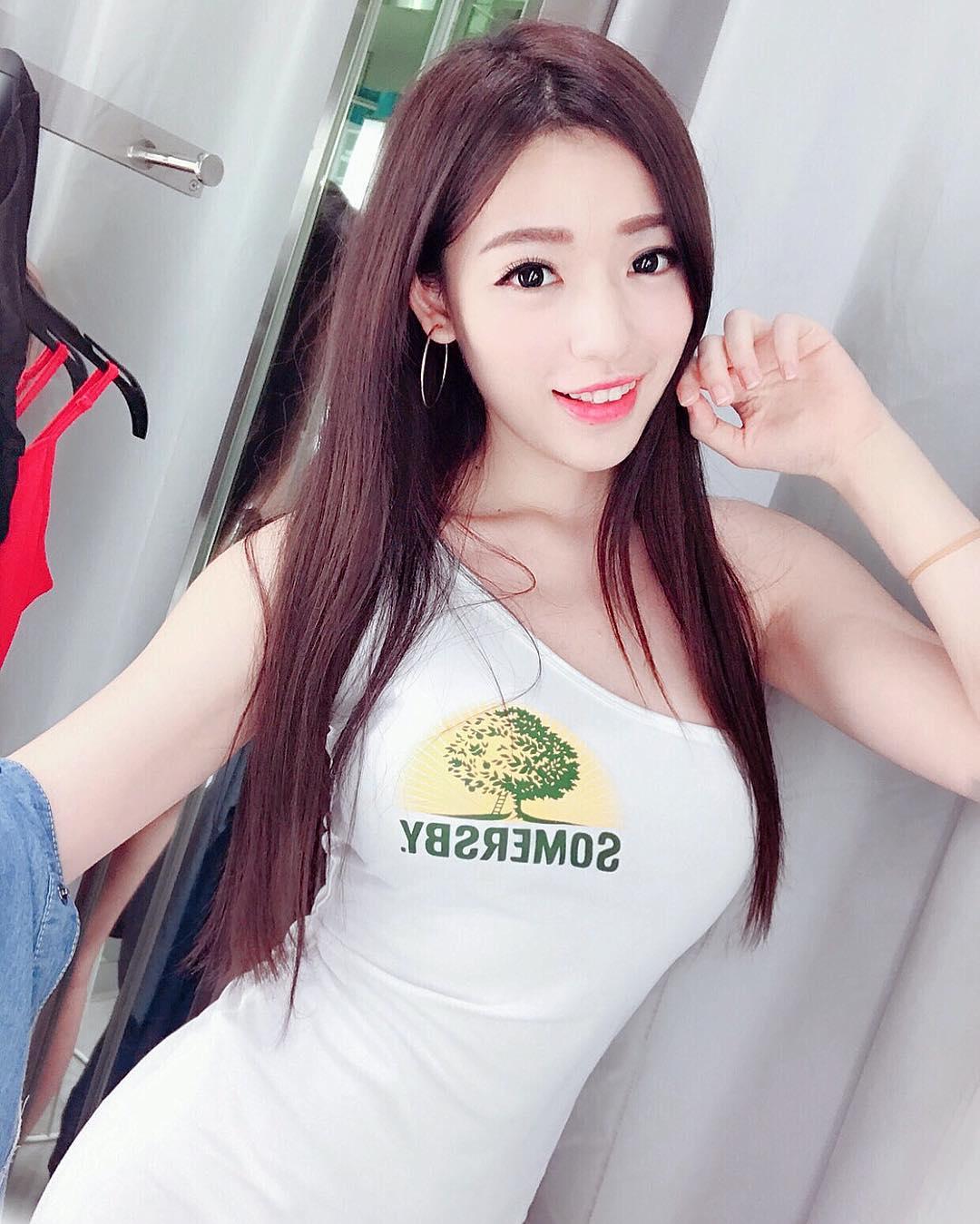 谢立琪- 这么辣的摄影师看过没?