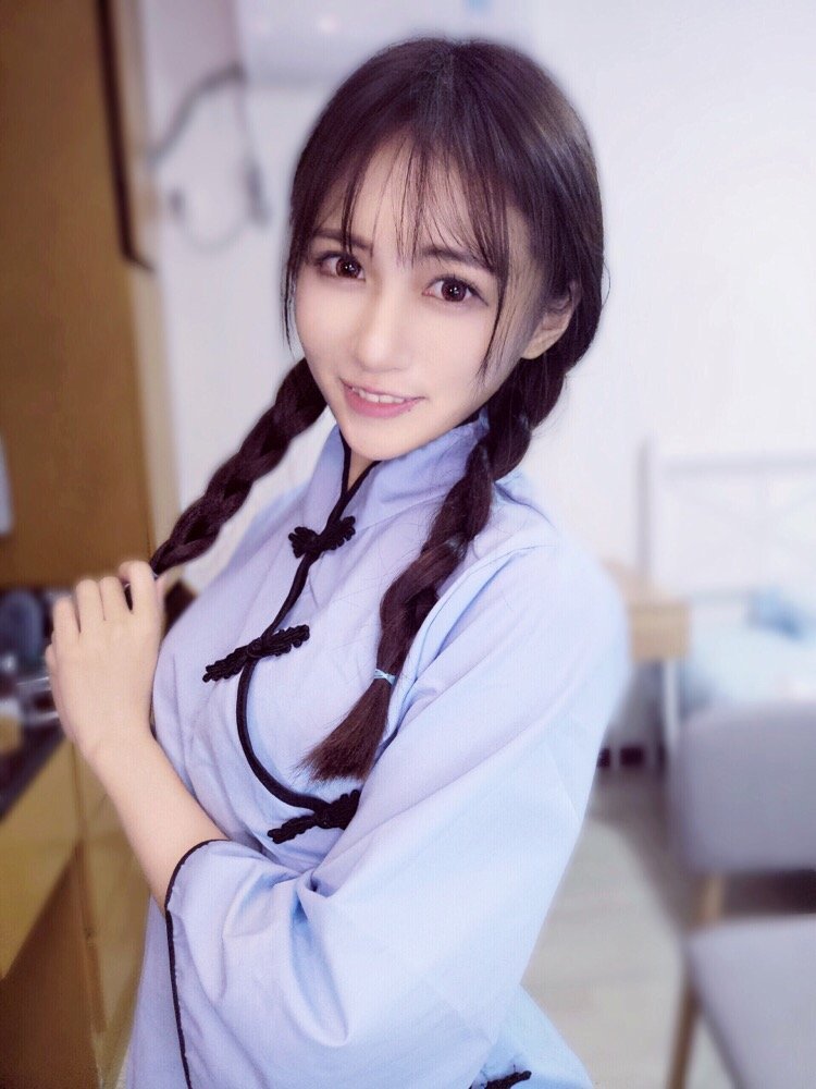 丸子yooo- 美少女主播美妆私房照