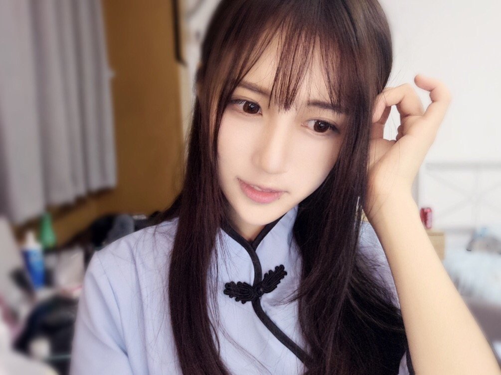 丸子yooo- 美少女主播美妆私房照