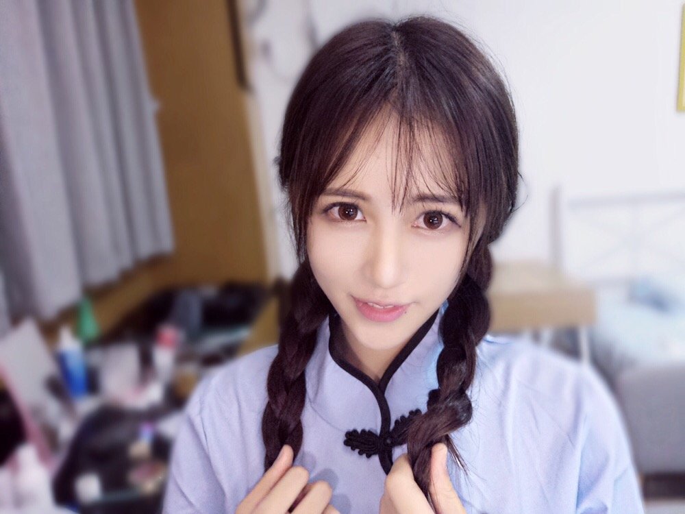 丸子yooo- 美少女主播美妆私房照