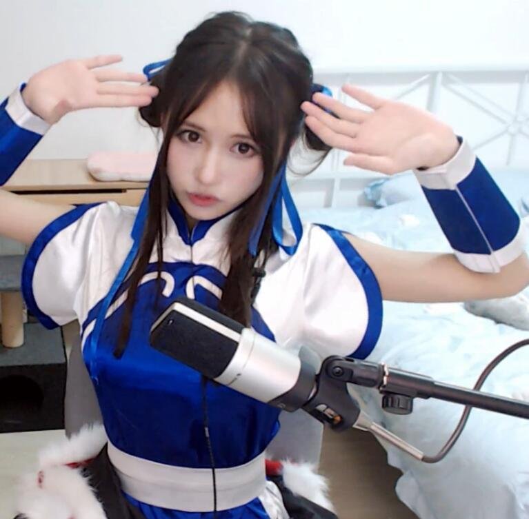 丸子yooo- 美少女主播美妆私房照