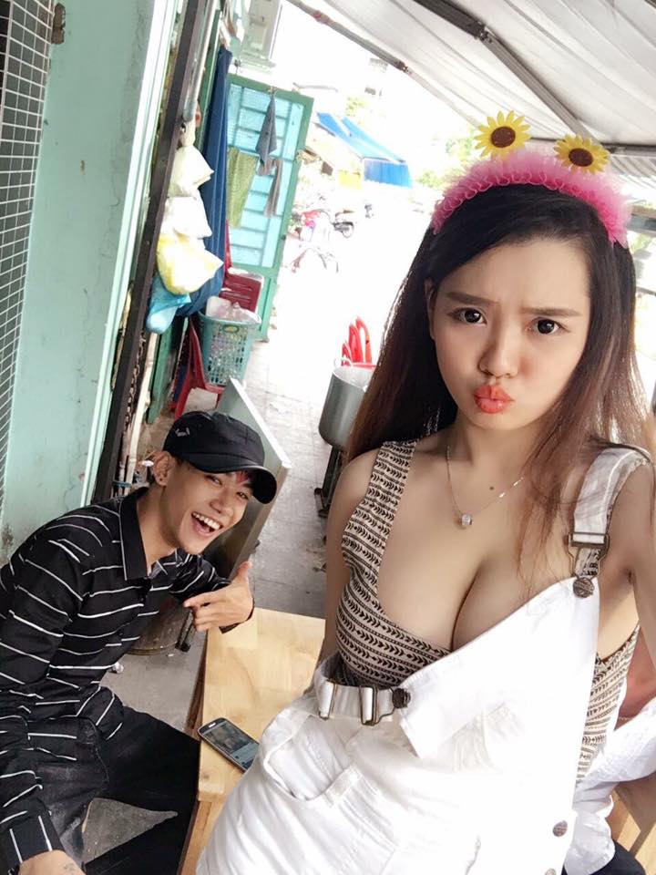 Ngan Pokemon- 白皙越南妹FB私房照