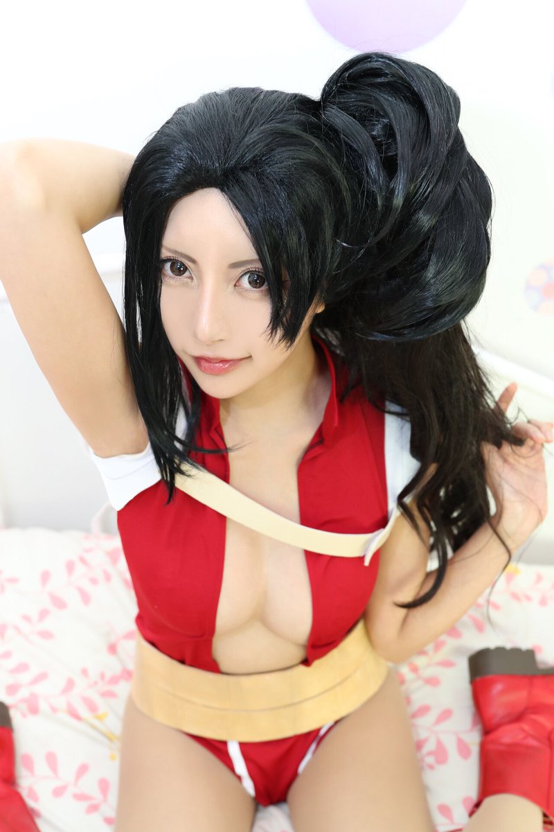 泉れおな- 男装御姐的性感Coser写真