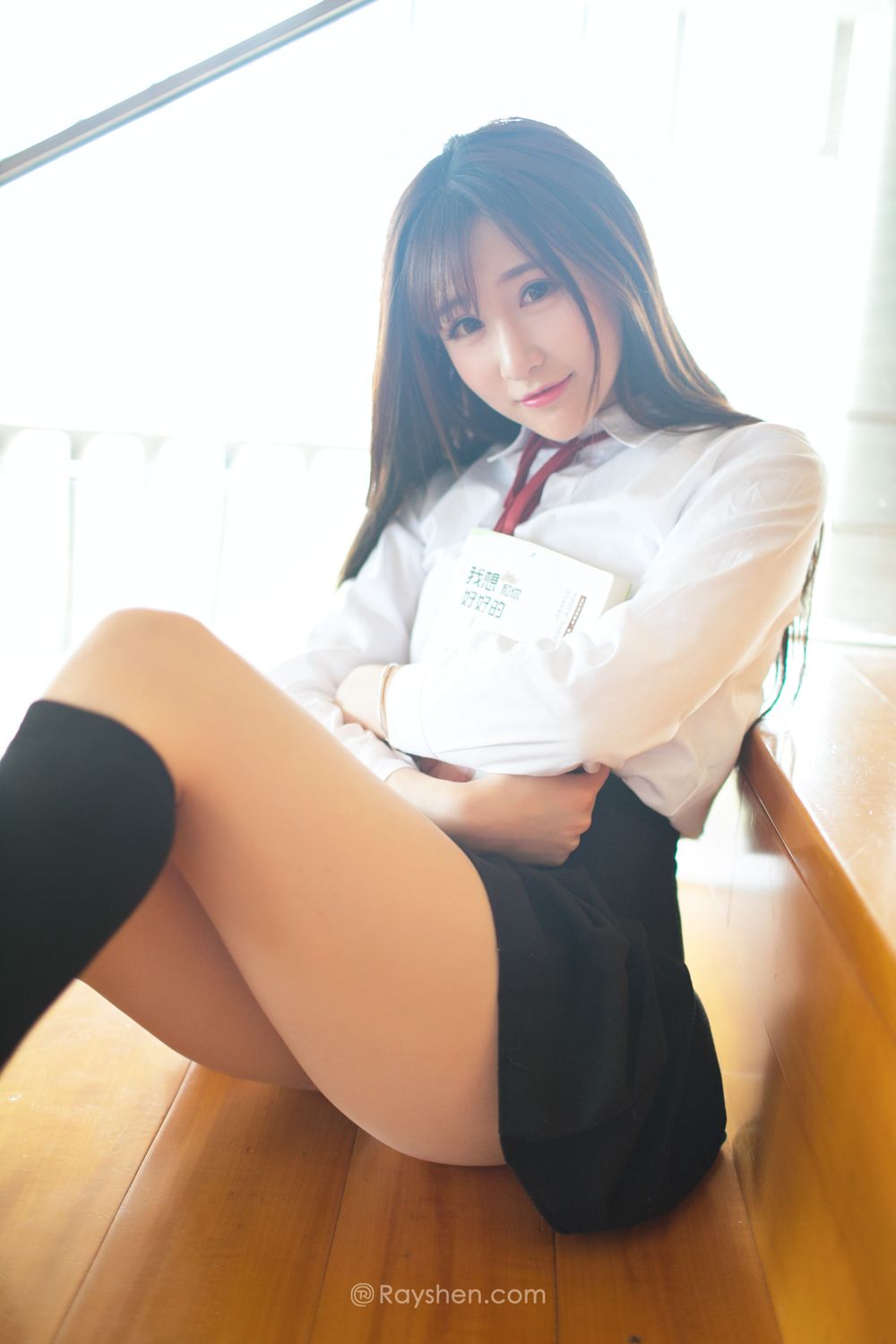 灵动美女张飞飞 纯情唯美校服写真