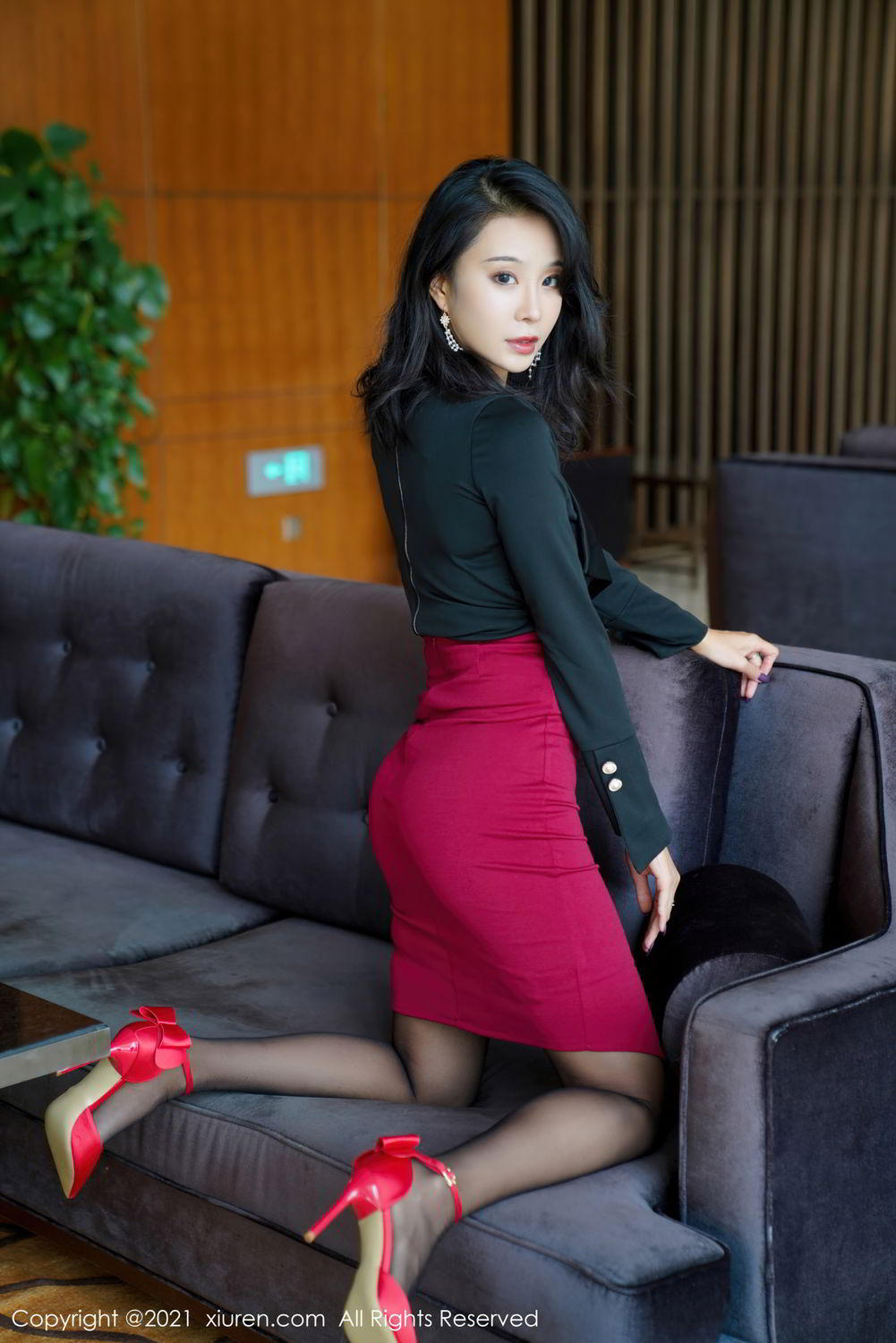 小姐姐蓝夏Akasha 魅惑多姿经典职场OL