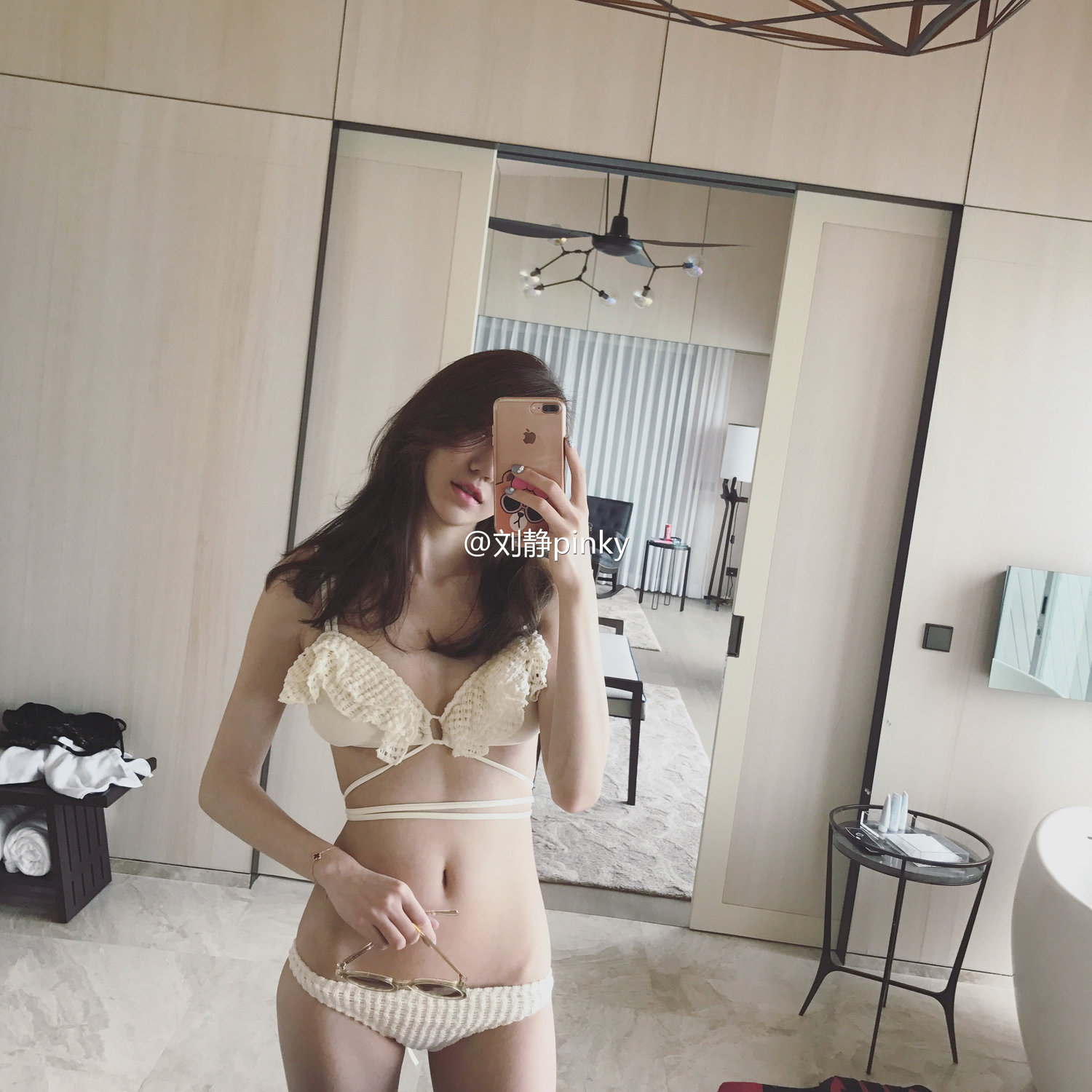 刘静pinky- 2013ChinaJoy完美世界showgirl