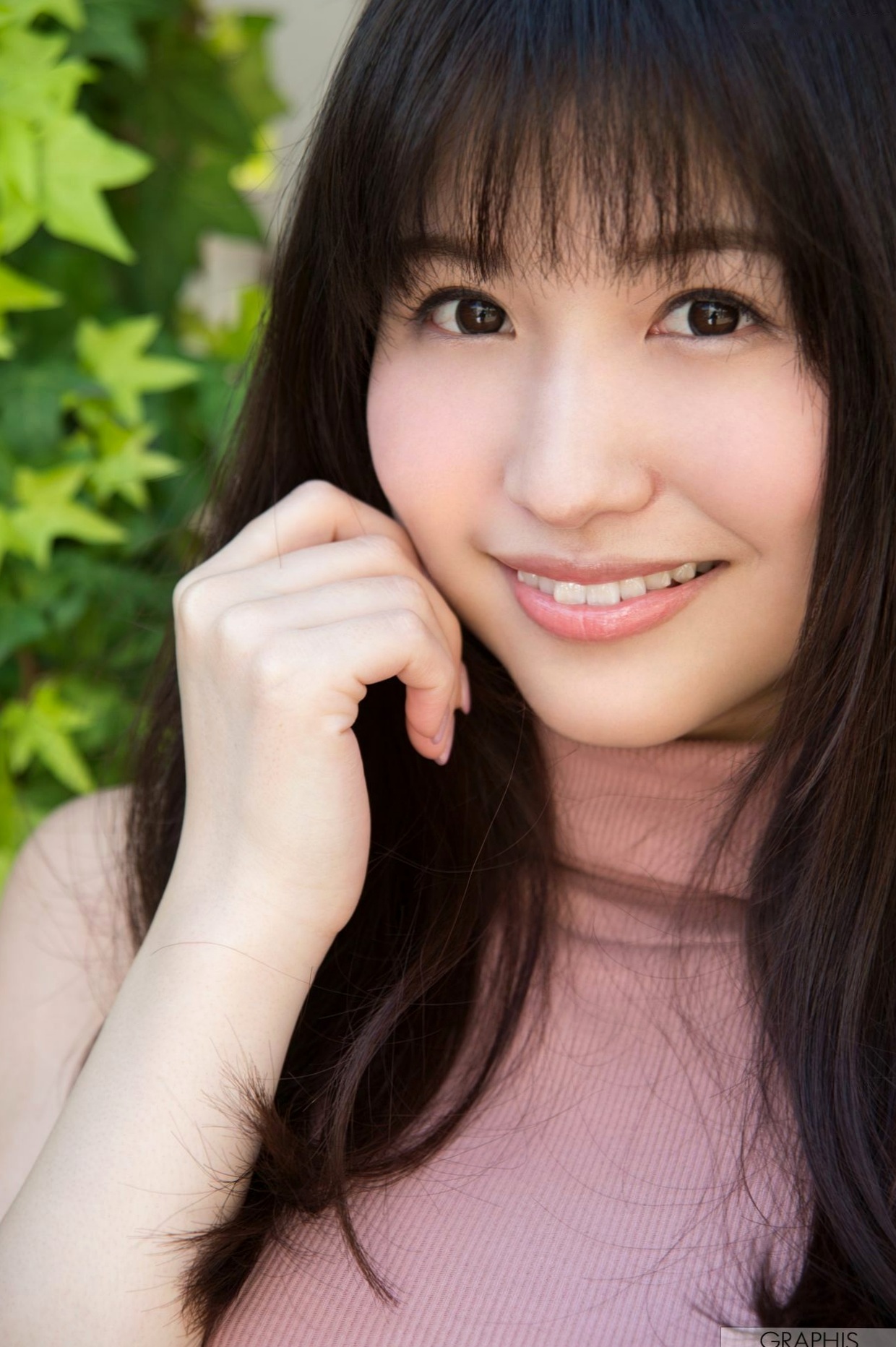 桜空もも樱空桃『first gravure 初脫ぎ娘』写真集,户外极致性感内衣写真,甜美气质与完美身材的视觉盛宴