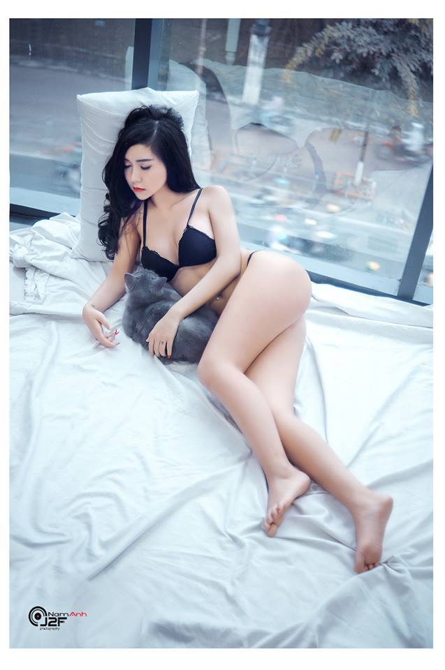 Dj Nikky Meow- 越南美人DJ性感美拍