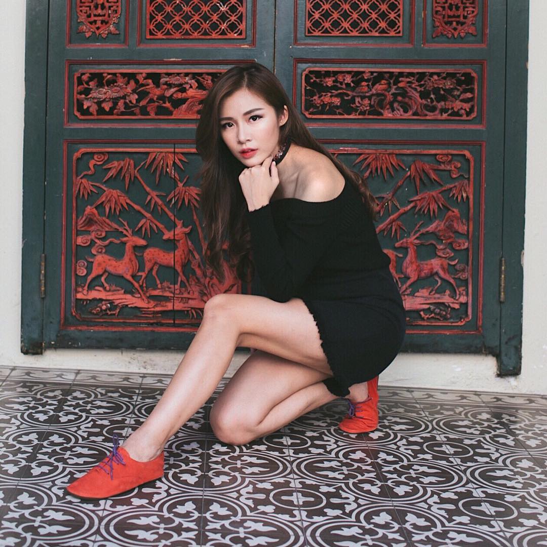 王瑞敏(Elaine Jasmine)- 火辣翘臀让线条更添完美