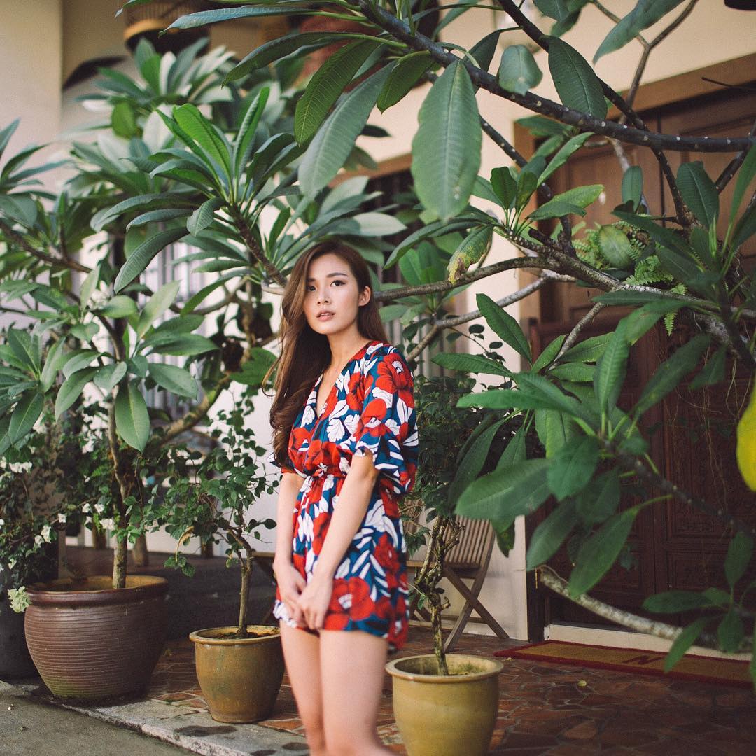 王瑞敏(Elaine Jasmine)- 火辣翘臀让线条更添完美