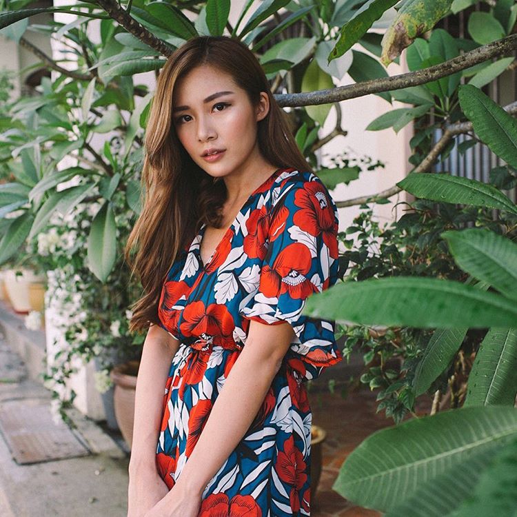 王瑞敏(Elaine Jasmine)- 火辣翘臀让线条更添完美