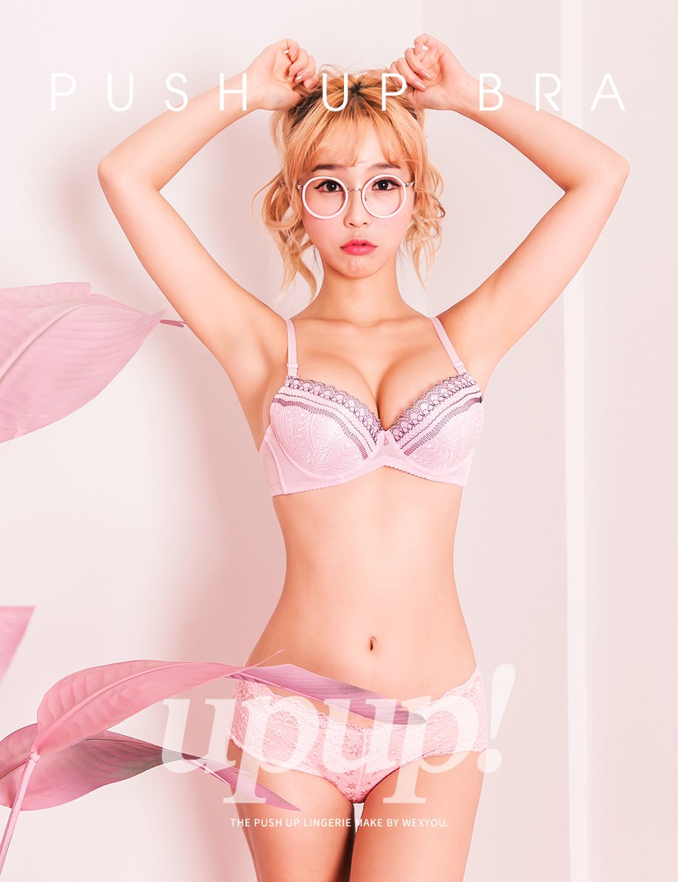 李智娜(이지나)- 韩国赛车女郎内衣私房写真