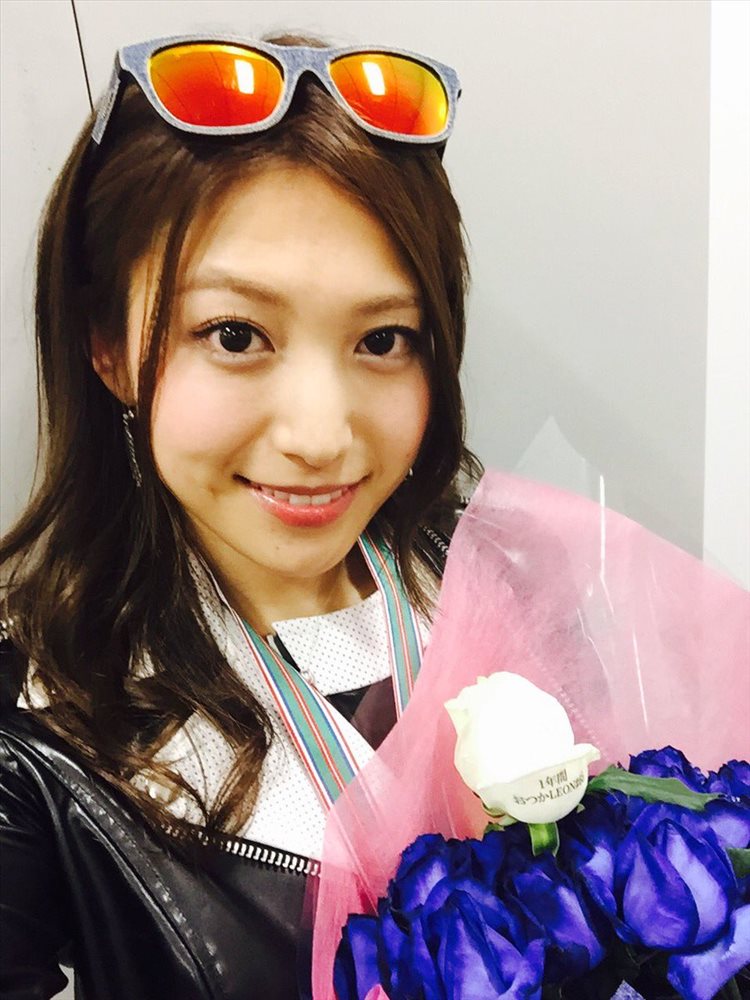 市原彩花- 美人赛车女郎私房照