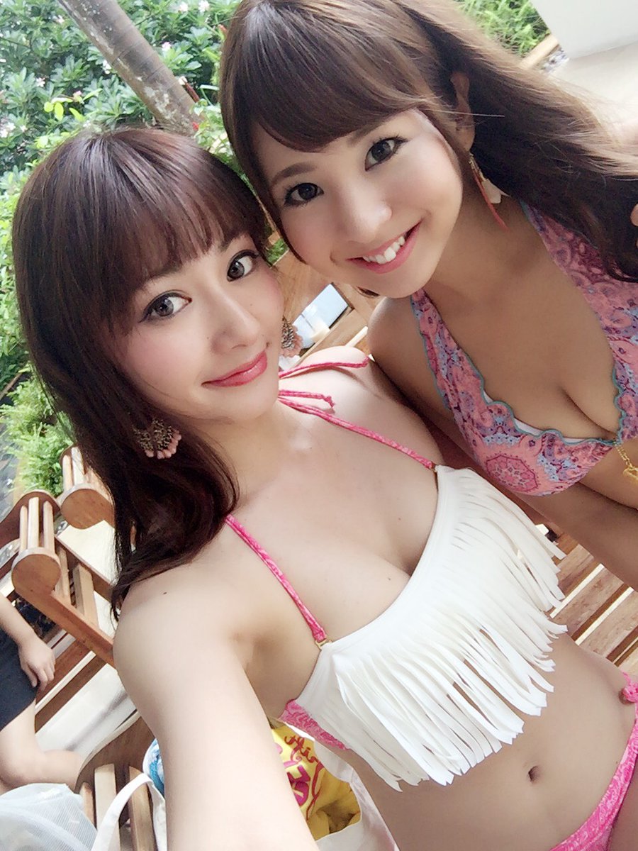 安田七奈- 甜心赛车女郎私房照