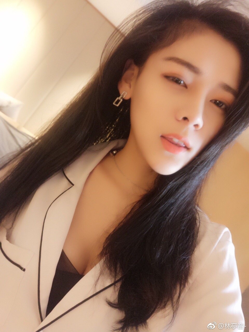林亭音- 微博私房美图