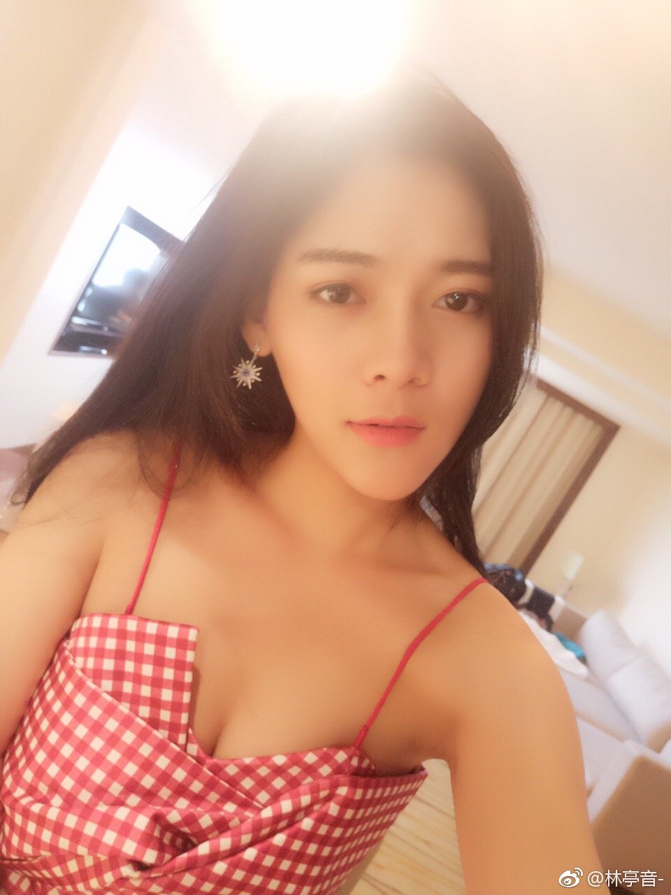 林亭音- 微博私房美图