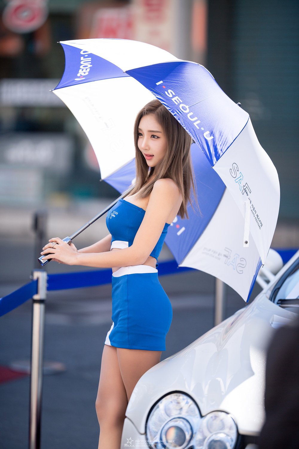 韩国美女Kim Mina 眼角美人痣倍撩人