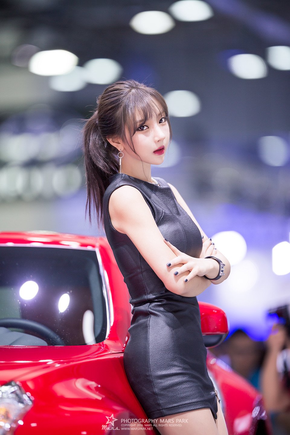 韩国美女Kim Mina 眼角美人痣倍撩人