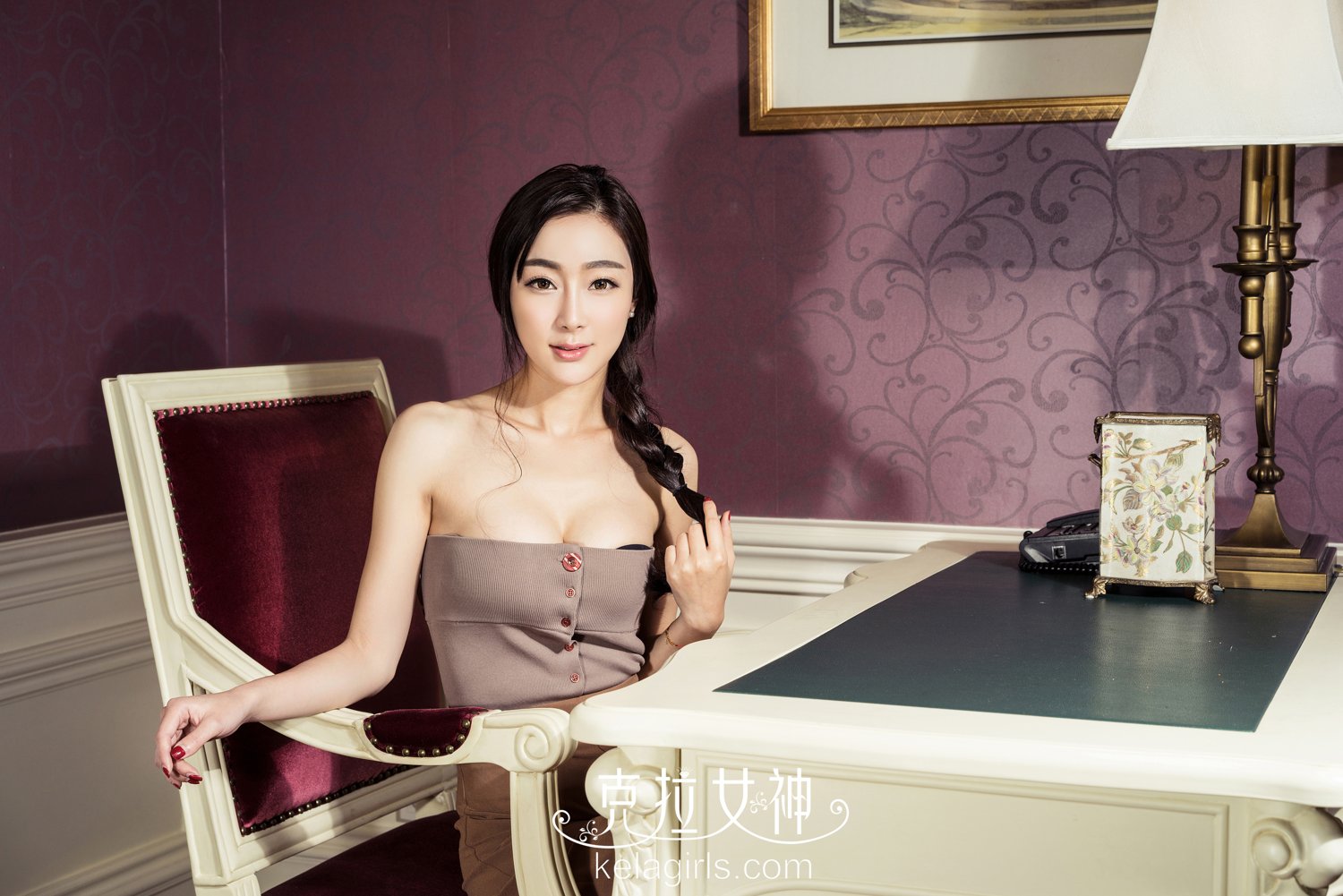 克拉招牌女神依依《美人如画,依人如梦》