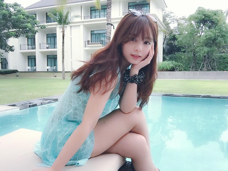 台湾showgirl甜心小亚 养眼妹子私房照