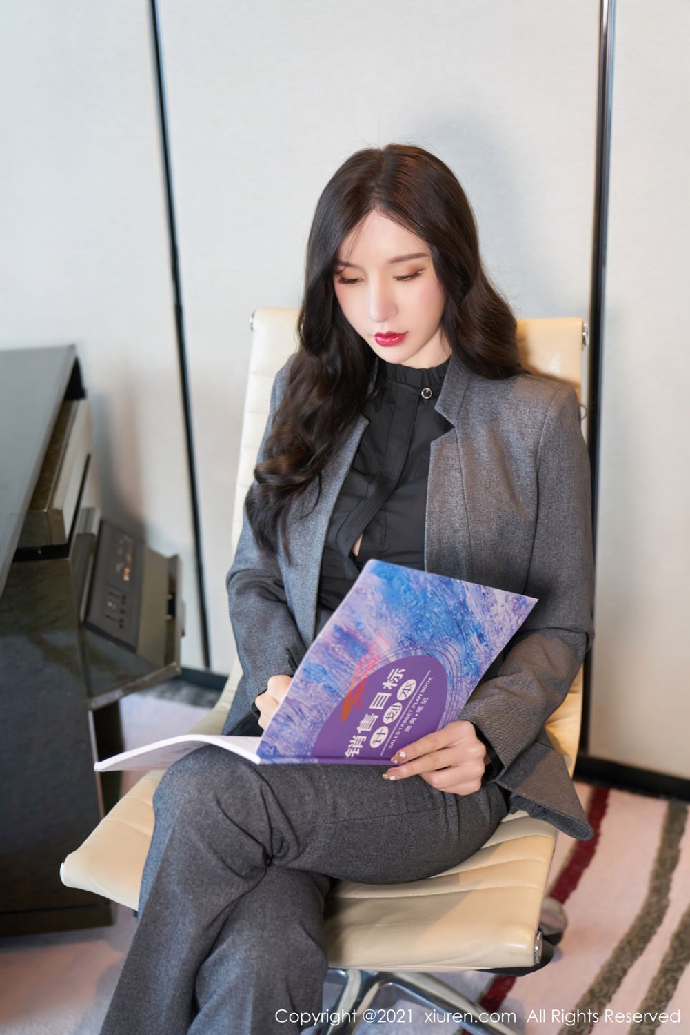 王牌销售周于希 展示她的过人技巧