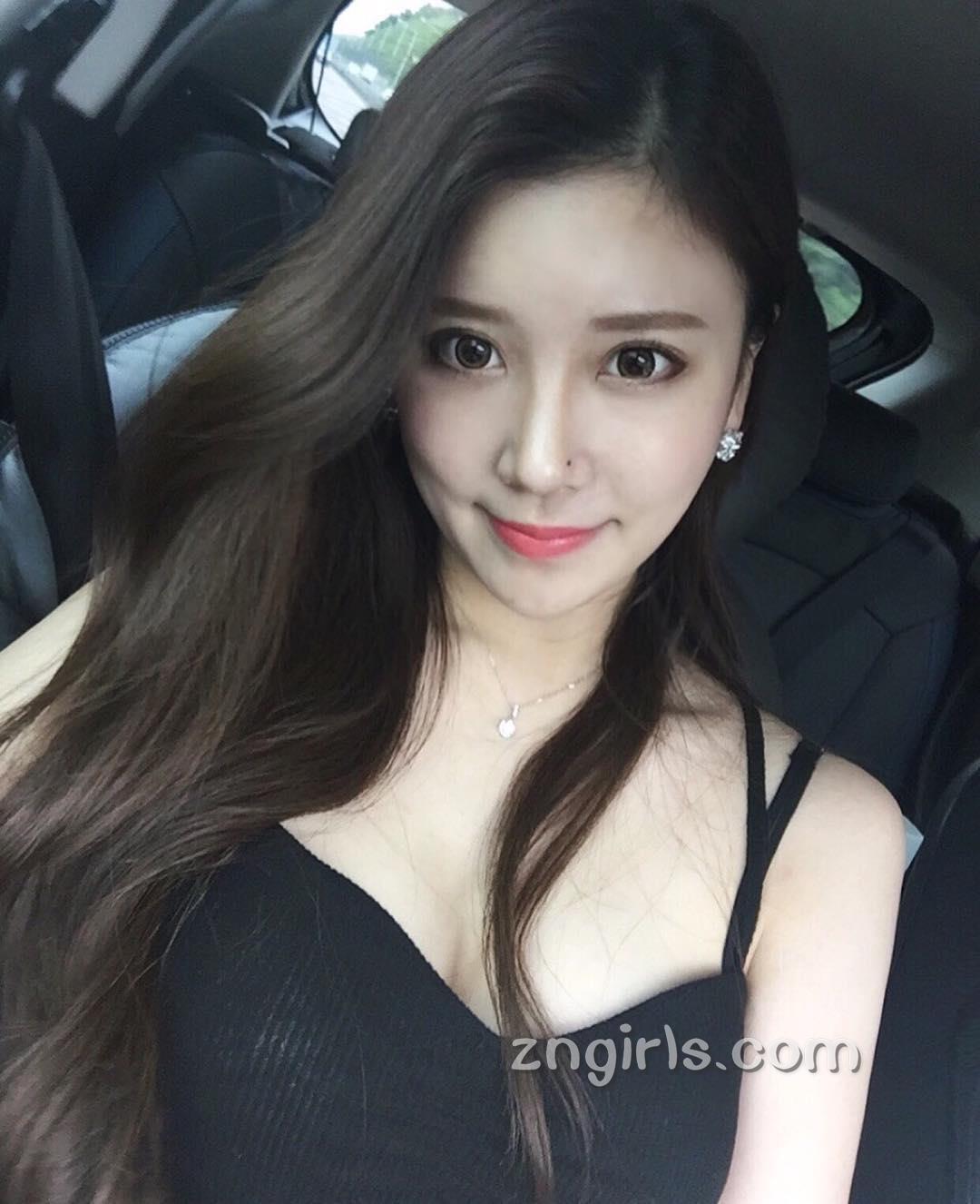 韩国九头身美女Jin Yeyoung 黄金比例的大长腿