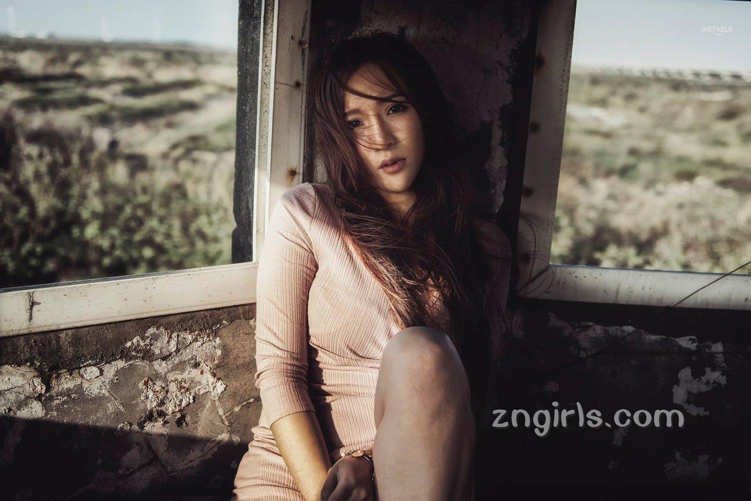 邱默默~甜美话题正妹身材太犯规!