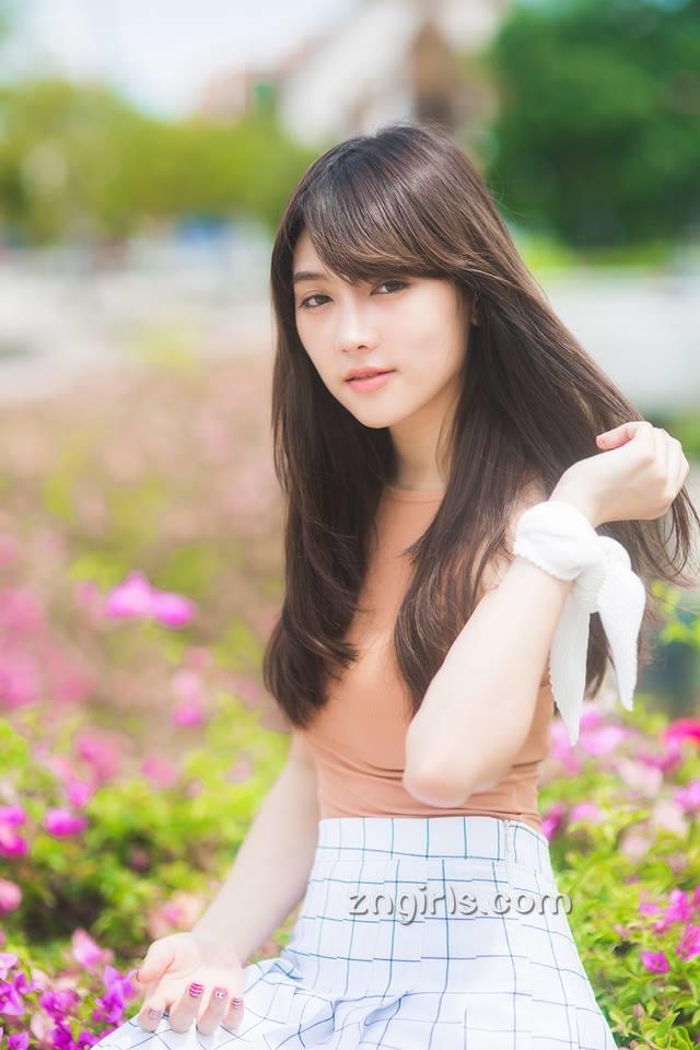 泰国正妹Alyss Sangperng 超清新空灵系美女麻豆