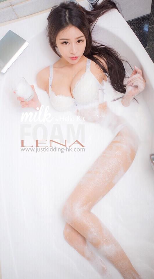 台湾正妹Lena莉娜 手拿离子好可爱