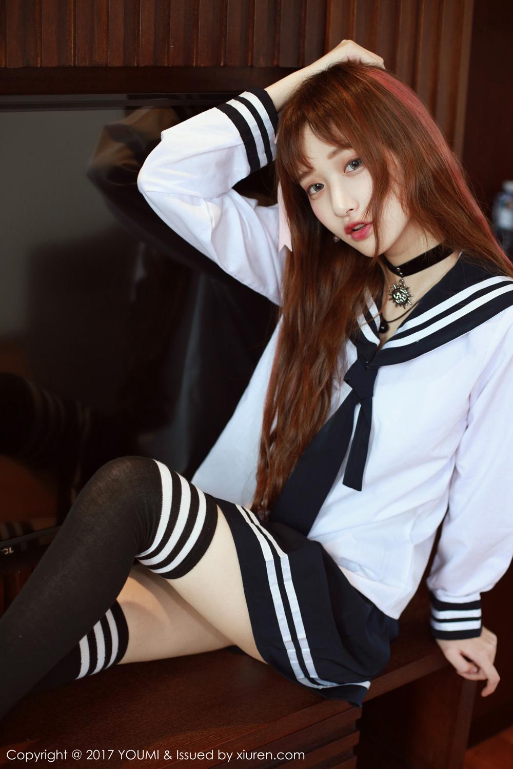 清纯少女little贝壳 碎花长裙与校服内衣
