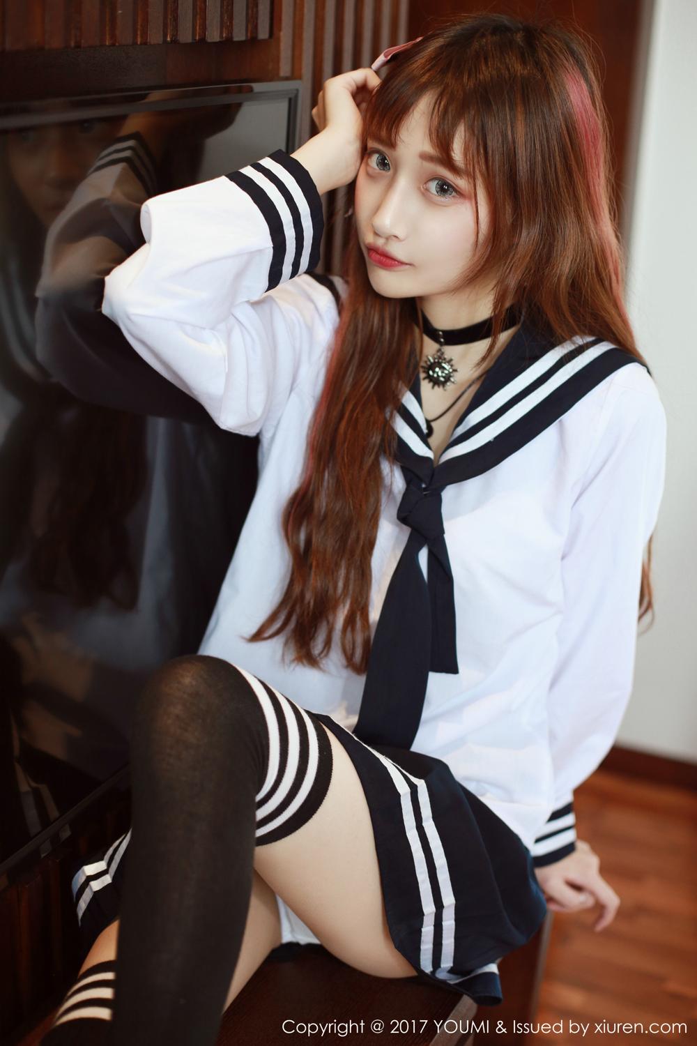清纯少女little贝壳 碎花长裙与校服内衣