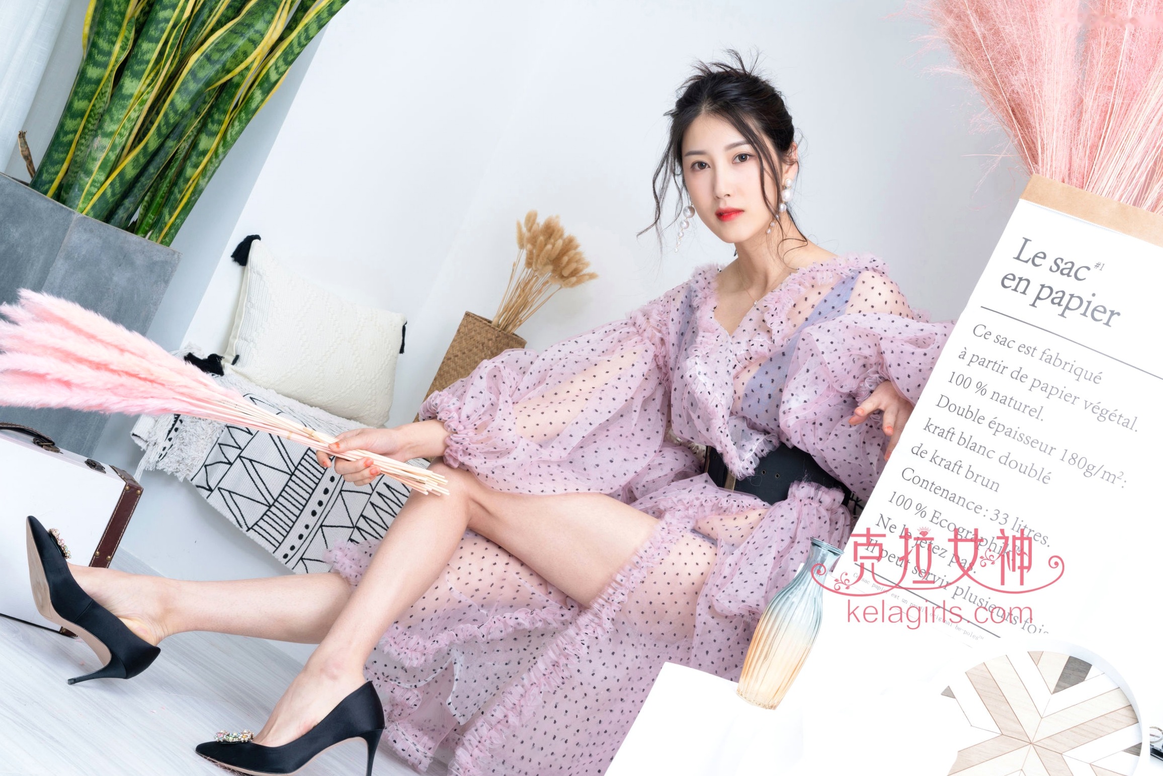 KelaGirls克拉女神-2020.10.14-王睿-私房写真,唯美波点透视裙,气质优雅足控福利,赤脚红尖拍摄
